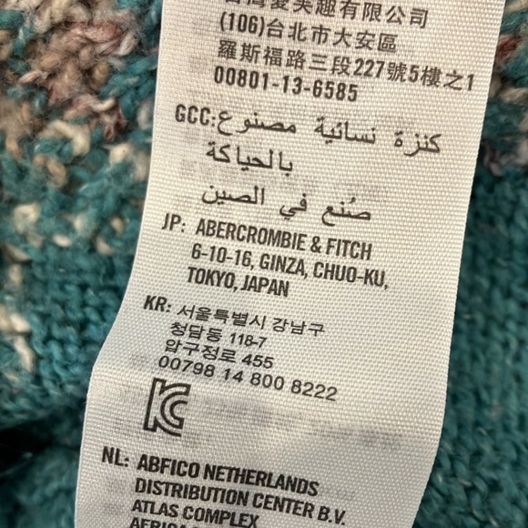 Women’s size small Hollister Alpaca / llama/ Design Teal Sweater - Picture 6 of 15